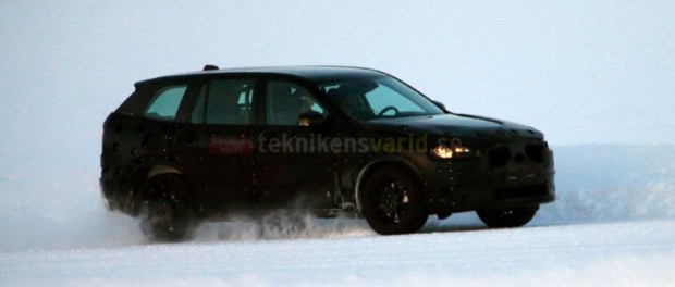 Volvo testar nya XC90 i norr