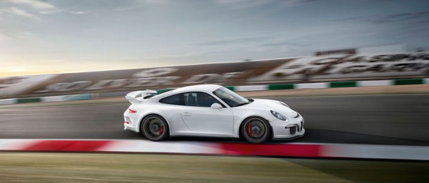 Porsche byter ut alla motorer i GT3