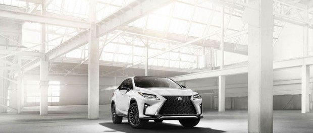 Lexus visar nya RX