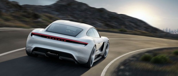 Porsche presenterar Tesla-utmanare