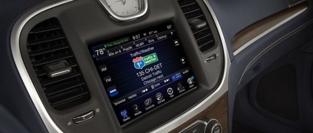 CarPlay och Android Auto kommer till Fiat Chrysler i år