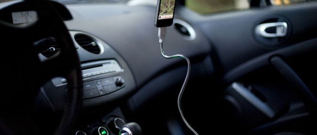 Dåligt för miljön att ladda mobilen i bilen