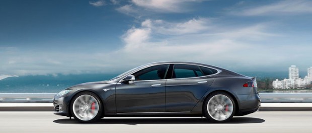Du kan reservera en Tesla Model 3 från den 31 mars