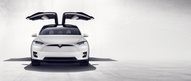 2 700 stycken Tesla Model X återkallas