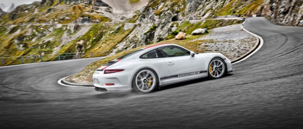 Snubbe begär 1,2 miljon dollar för en Porsche 911 R