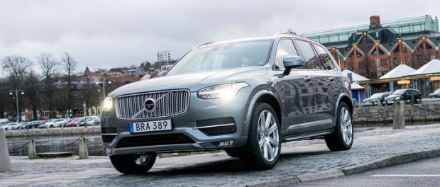 Vi tog ut Volvo XC90 på stan