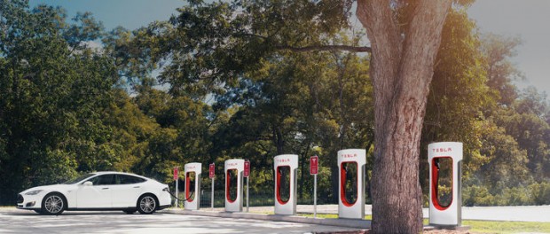 Tesla och Airbnb börjar samarbeta